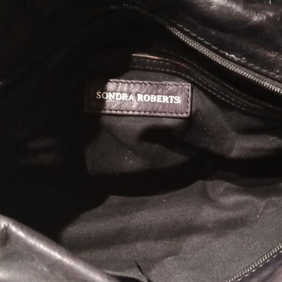 Sondra Roberts leather bag - Picture 8 of 8